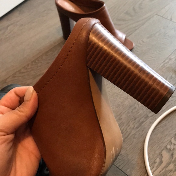 Brown bootie heels - Picture 2 of 2